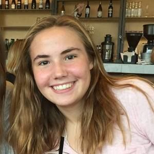 Meet your Posher, Charlotte